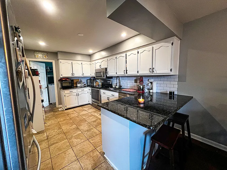 2731 Smith Springs Rd — Photo 4