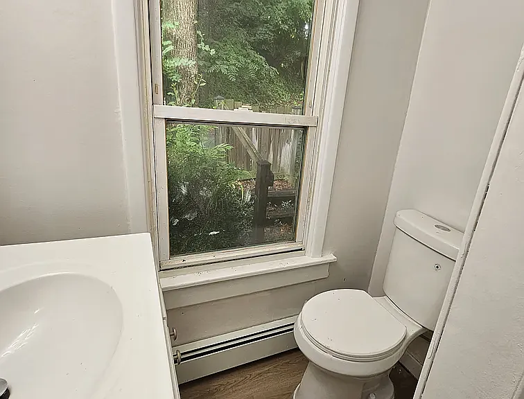 616 Lakes Rd — Photo 15