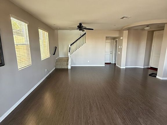 4th image of 1327 Cathedral Oaks Rd