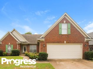 10177 Fox Chase Dr, Olive Branch, MS 38654