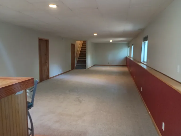 16137 Robbins Rd — Photo 24