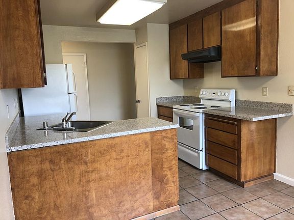 3rd image of 2290 Alexian Dr