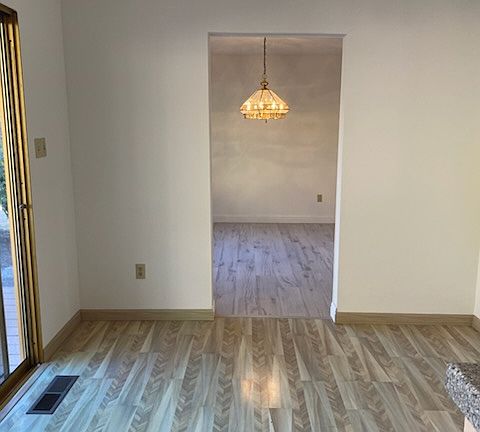 5th image of 349 Francisco Dr
