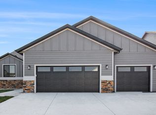 Carter Plan, Willows Edge, Sioux Falls, SD 57110