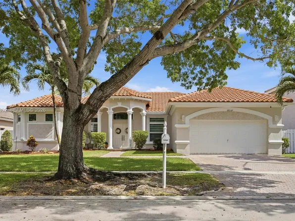 16557 NW 15th St, Pembroke Pines, FL 33028