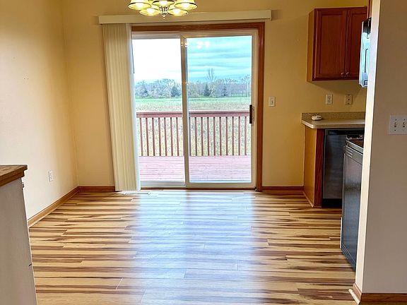 5th image of 2027 Brittany Ct
