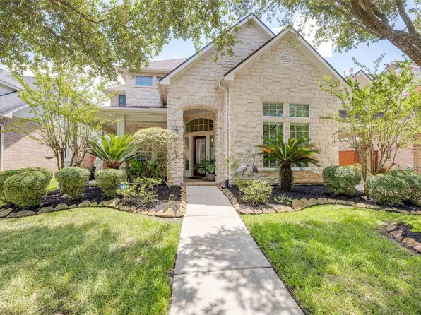 5722 Ballina Canyon Ln, Houston, TX 77041