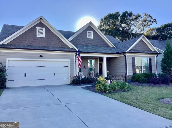 798 Lakeview Bend Cir, Jefferson, GA 30549