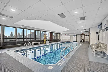 Rented by R New York