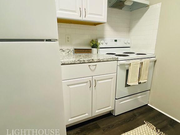 5th image of 3080 Washington Pike #18