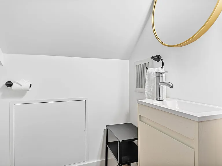 2519 Vallette St — Photo 11