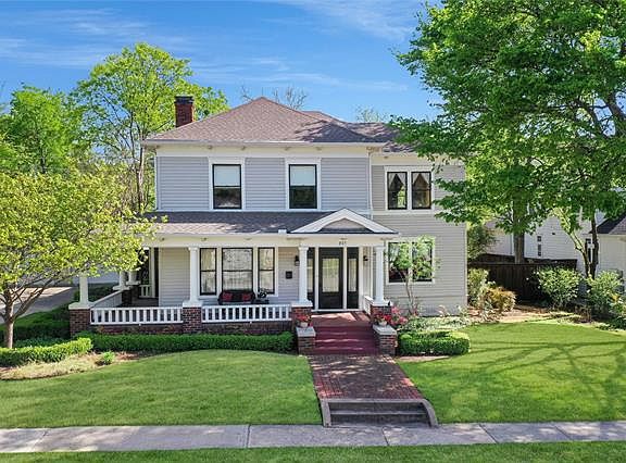 3rd image of 801 W Louisiana St