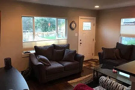 2 bed, 1250 sqft, $3,000 — Photo 2