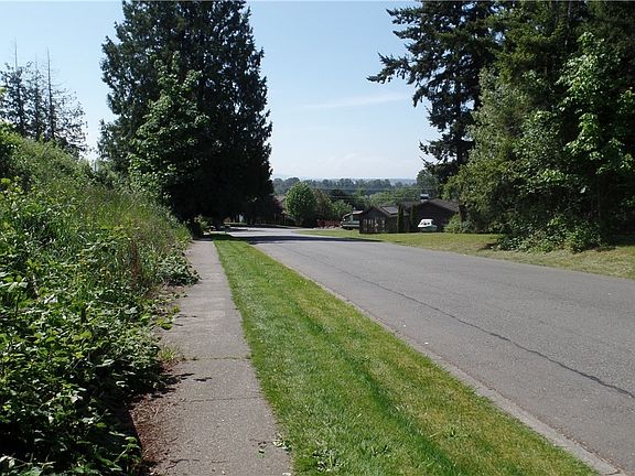 2nd image of 2500 Northridge Way #A