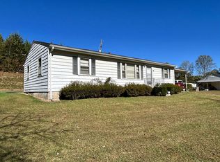 137 Sunnybrook Cir, Bassett, VA 24055