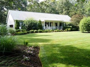 132 Ravenwood Dr, Cape May Court House, NJ 08210