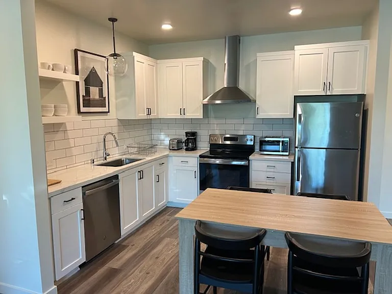Park West at Stockdale River Ranch — Photo 36