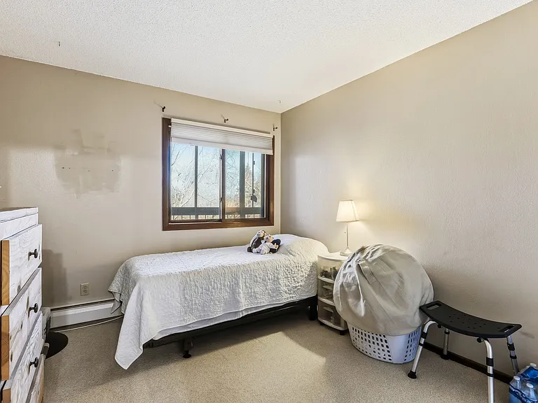 3850 Plymouth Blvd #323 — Photo 8