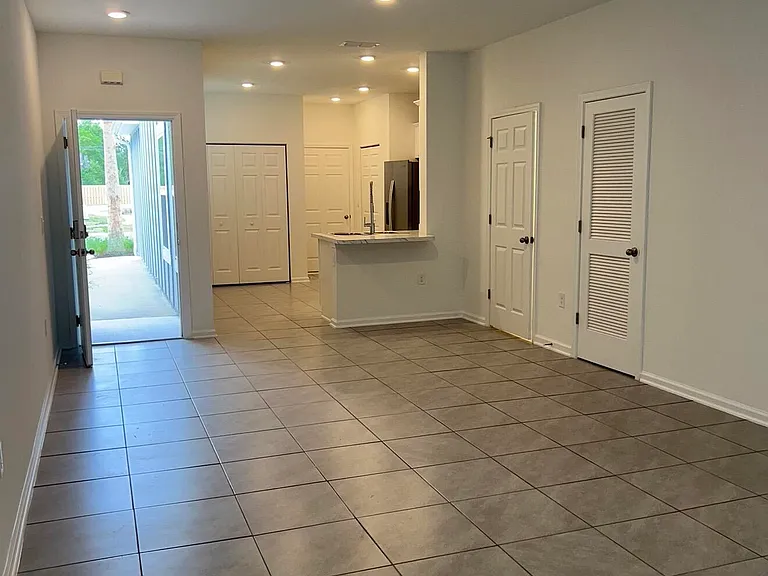 4001 Haymon Ave — Photo 16