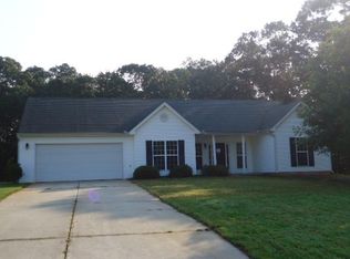 306 Jacobs Ln, Statham, GA 30666