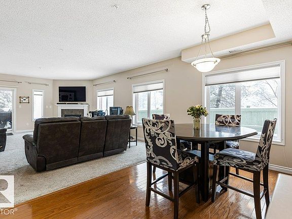 3rd image of 260 Sturgeon Rd #101