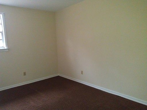 2nd image of 123 Cambridge Dr