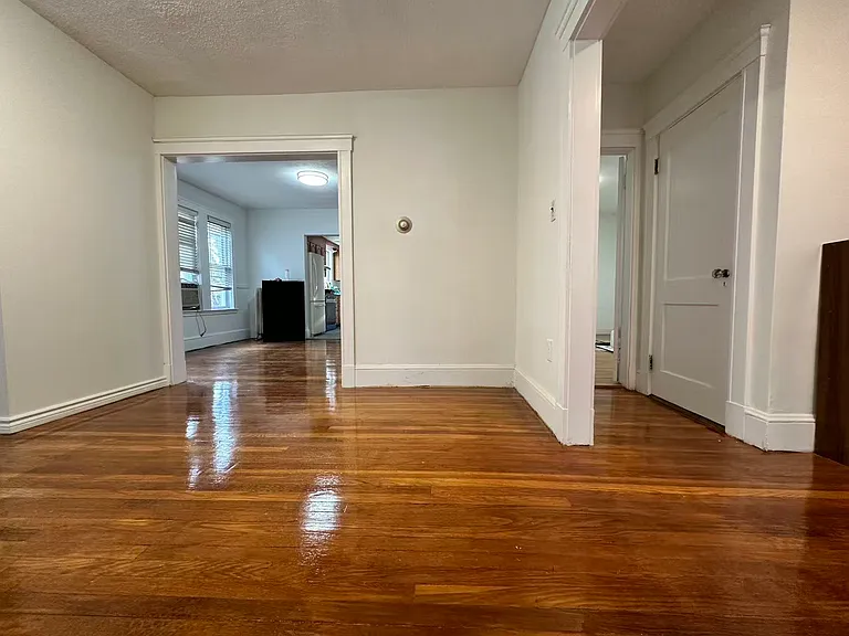 95 Hillsdale Rd #1A — Photo 9