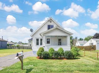 32 Dorset St, East Longmeadow, MA 01028