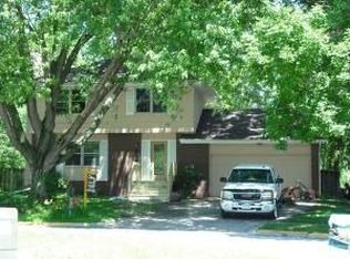 3909 Arkansas Dr, Ames, IA 50014