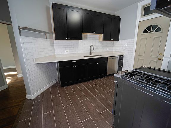 2nd image of 5903 N Magnolia Ave #3