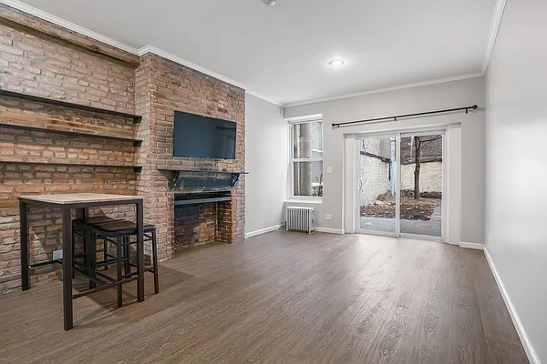 Rented by Weichert Properties - NYC | media 6
