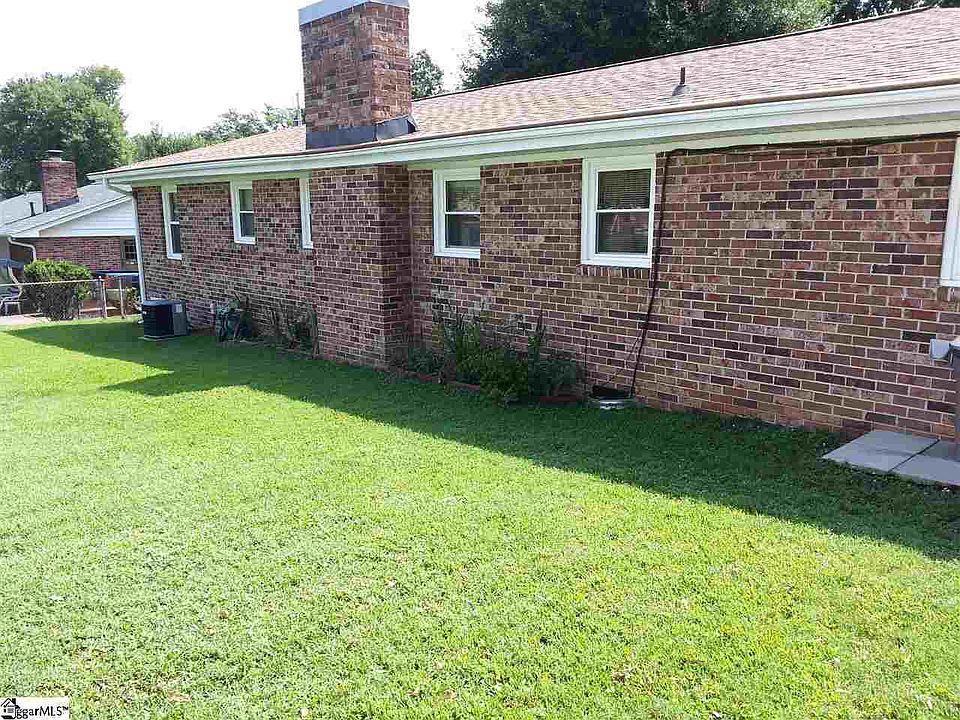 1st image of 113 Claxton Dr