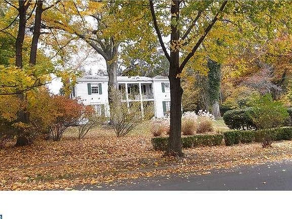 2nd image of 28 Hilvista Blvd