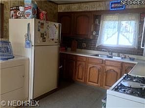 4th image of 10250 Fishel St