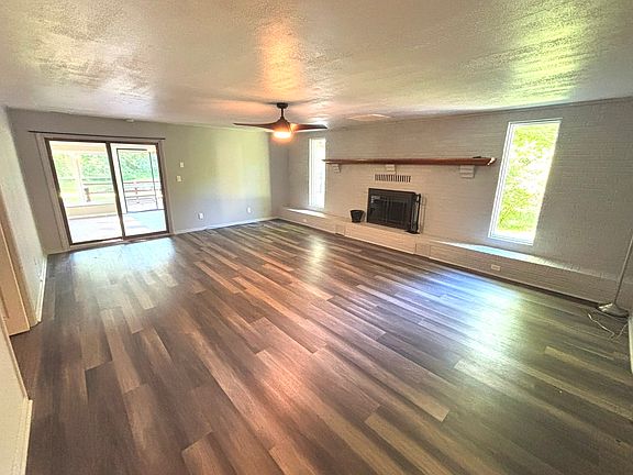 5th image of 4248 Church Rd