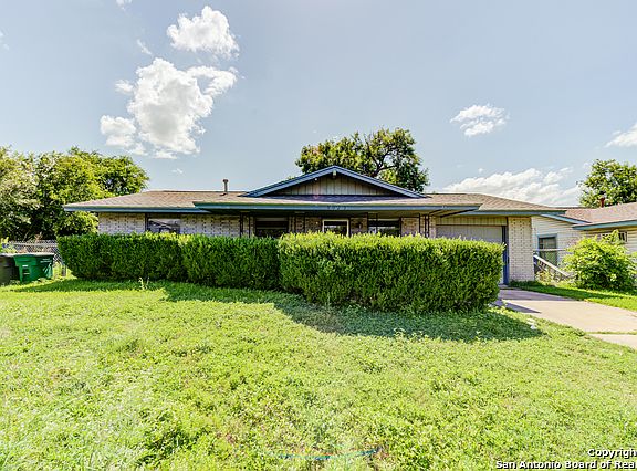 2nd image of 9023 Yett Ave