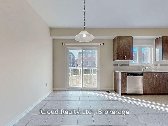 5th image of 344 Ridley Cres