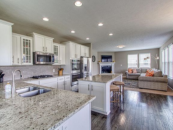 2nd image of 2328 Angelina Way