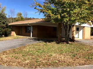 243 C A Dr, Hiawassee, GA 30546