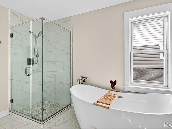 4th image of 8711 Rosalie Ave