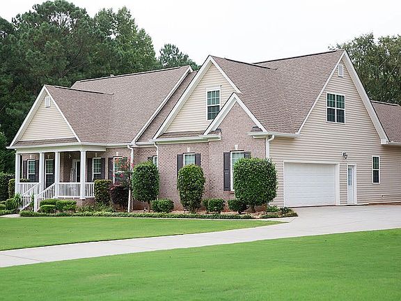 5th image of 9 Shagbark Dr
