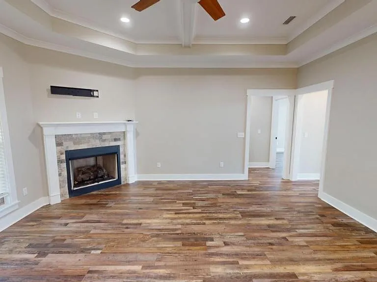 1006 Legacy Dr — Photo 8