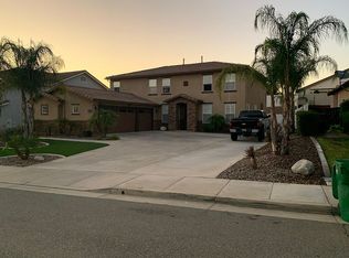 28718 Mission Dr, Menifee, CA 92584