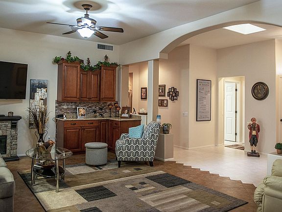 4th image of 22214 N Lobo Ln