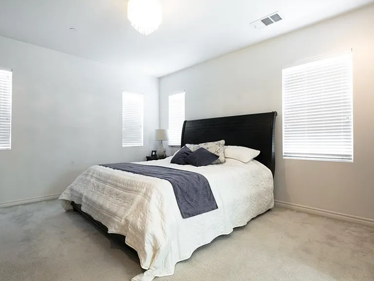 461 Paseo Del Corazon — Photo 20