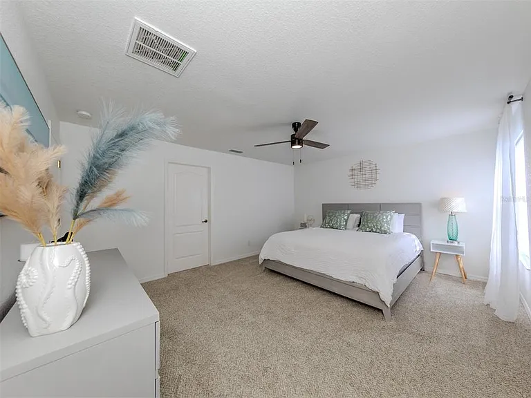 14462 Fort Worth Cir — Photo 37