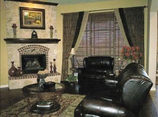 7615 Ridgedale Ct, Sachse, TX 75048