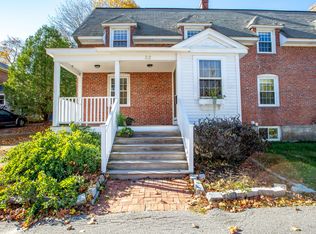 32 Valley Rd, Bath, ME 04530