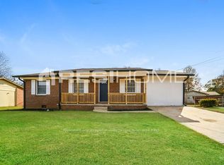 2953 Kensington Way, Rex, GA 30273