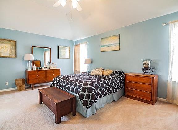 5th image of 207 Grand Isle Dr